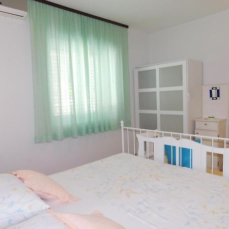 Apartment Dalmatia Ketty Makarska Bagian luar foto